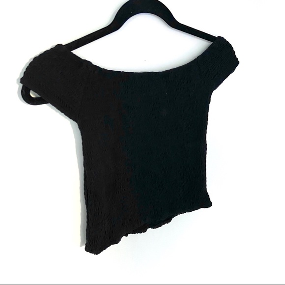 🍋Brandy Melville Off Shoulder Charlene Top🍋 - Picture 5 of 5